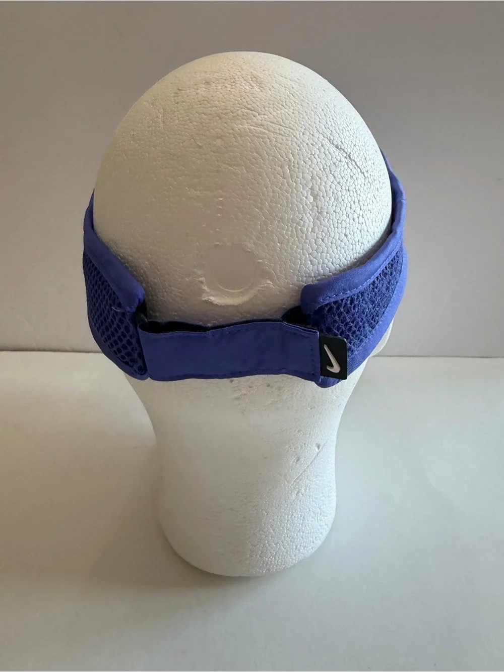 Nike Visor Hat Dri-Fit Golf Tennis Violet Sun Adjustable Lightweight Cap Swoosh